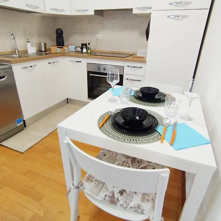 Apartamento Sanraffaele 117 - Ospedale & Metro Milano - Intero
